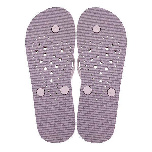 Hollow out heart-shaped new style flip flops with clip on feet slip resistant beach and beach sandals