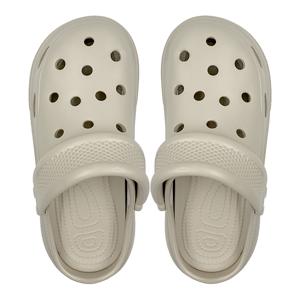 Thick sole 7cm height increasing toe cap slippers for women fashionable summer anti slip hole shoes