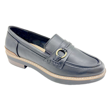 New British style loafers for women versatile soft soled small leather shoes for one foot