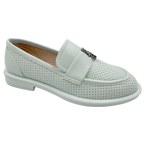 Thick soled loafers for women in the spring of 2025 new British style black small leather shoes one foot single shoe