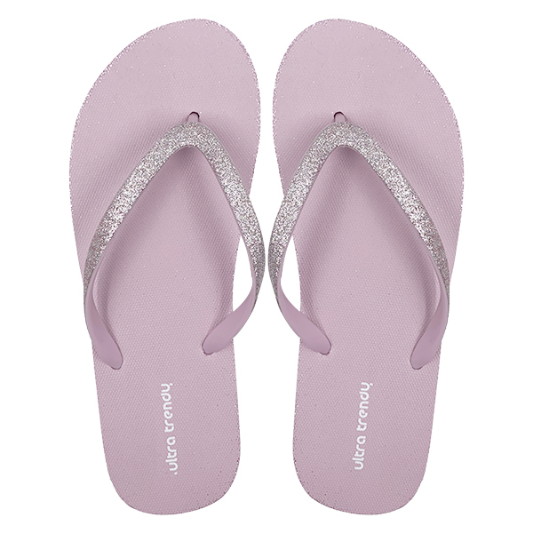 Women's daily PE thick soled flip flops sandals are lightweight breathable and can be worn as beach flip flops