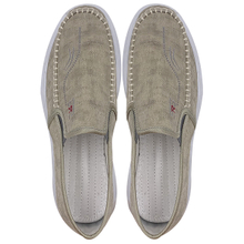 Spring/Summer Breathable Soft Sole Casual Canvas Shoes with Anti slip Mesh