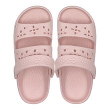 Hollow out sandals for women's summer new outdoor thick sole with a sense of stepping on feces non slip and versatile for wearing on the beach