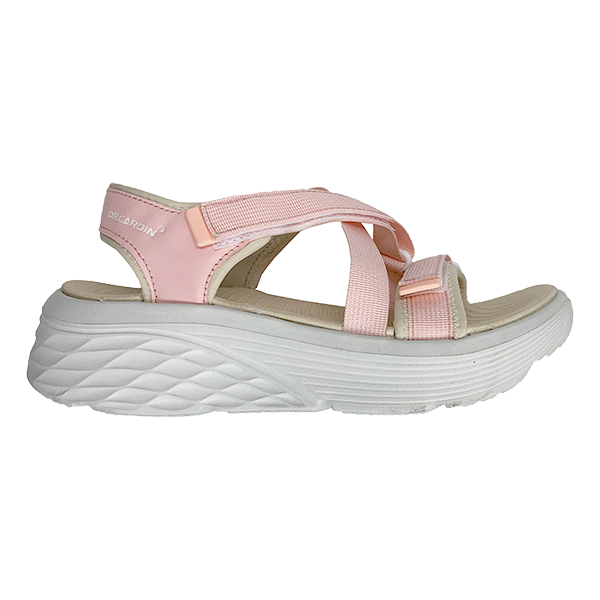Thick soled EVA sandals for women suitable for outdoor wear in summer featuring internet celebrity and anti slip features paired with beach sandals