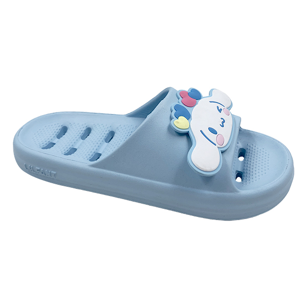Summer new home bathroom slippers with water leakage and anti slip features for girls taking a shower Cool slippers for girls