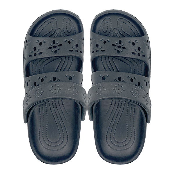 Hollow out sandals for women's summer new outdoor thick sole with a sense of stepping on feces non slip and versatile for wearing on the beach