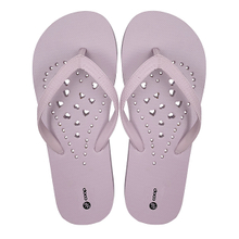 Hollow out heart-shaped new style flip flops with clip on feet slip resistant beach and beach sandals