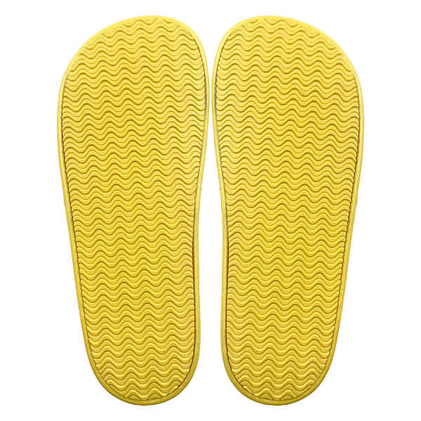 Cute smiling face yellow one-piece slippers that can be worn externally simple women's shoes slippers