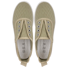Khaki color thick top versatile lazy person kicks thick sole casual high-quality canvas shoes small white shoes