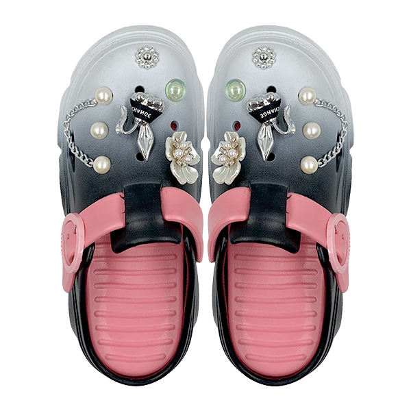 Gradient colored perforated shoes for women new summer outerwear with a sense of stepping on poop thick sole toe cover and half slippers
