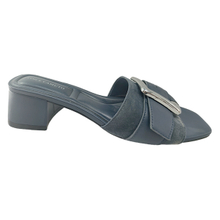 New style open toed thick heel sandals in a straight line casual and fashionable women's slippers