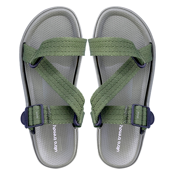 Military green sandals for men's casual and comfortable daily versatile shoes lightweight and breathable beach sandals