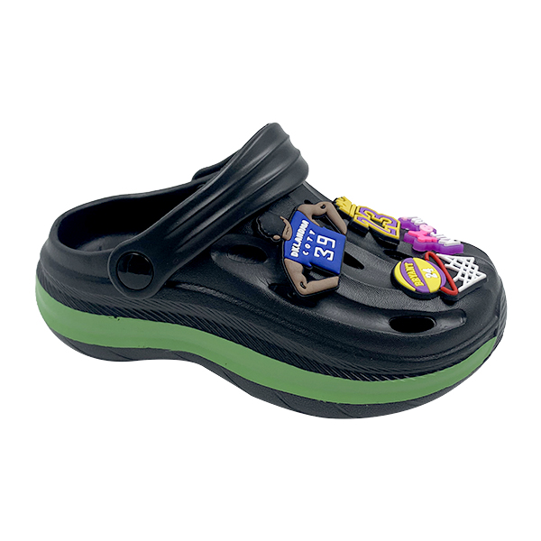 EVA children's hole shoes for boys and girls cute cartoon home and outdoor anti slip and cool slippers