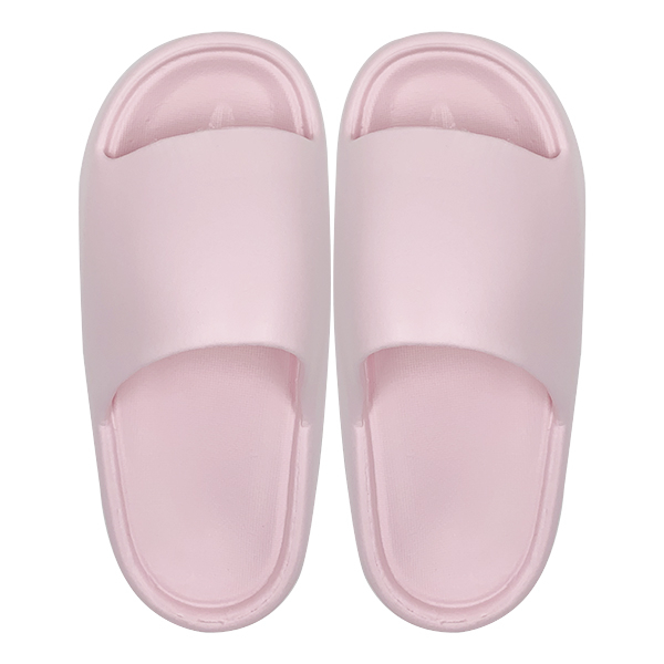 Pink sandals for women in summer with soft soles and a sense of stepping on poop. Indoor home, bathroom, bath, silent EVA odorless feet