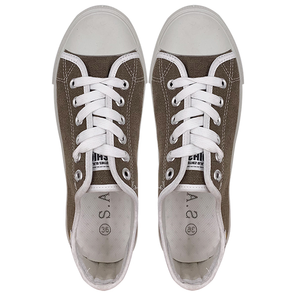 Dark brown leisurely canvas low cut anti slip breathable comfortable cloth shoes small white shoes