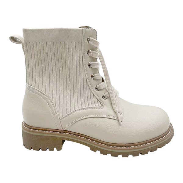 British style Martin boots women's winter loafers high heels small leather shoes thick heels short boots