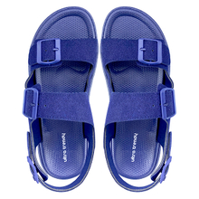 Navy blue men's sandals are casual and versatile shoes for daily wear They are lightweight breathable and can be worn as outdoor beach sandals
