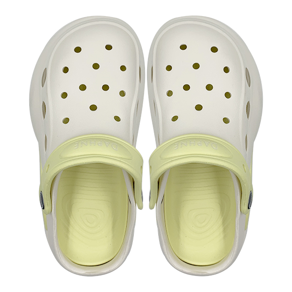 Cave shoes for women new summer outerwear with toe caps flip flops with a poop like feel dual-use beach sandals