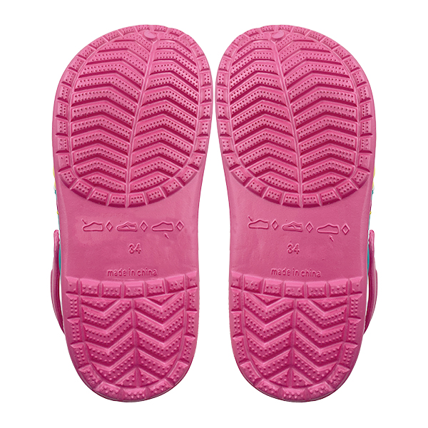 Children's slippers girls' indoor and outdoor travel sports breathable and non slip cartoon children's baby hole shoes