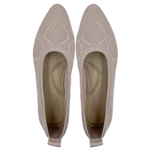Summer New Light Pink Cloth Shoes with Shallow Mouth Soft Sole Flyknit Mesh Shoes Breathable and Dur
