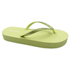 Glitter glitter PE thick soled flip flops are lightweight breathable and can be worn as beach flip flops