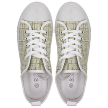 Light green leisure canvas low cut anti slip breathable comfortable cloth shoes