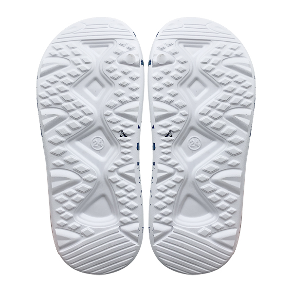 Thick soled slippers for men in summer fashionable prints for outdoor wear indoor home decor bathroom shower anti slip and cool slippers