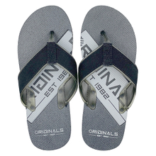 Summer beach slippers outdoor anti slip soft soled fashionable sandals anti slip and durable flip flops for men