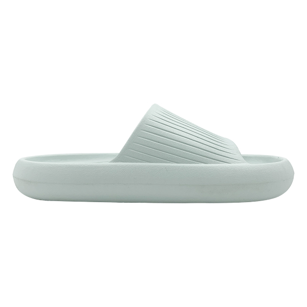 Light blue EVA thick soled sandals for women's summer outdoor wear with a sense of stepping on feces suitable for indoor home use and anti slip