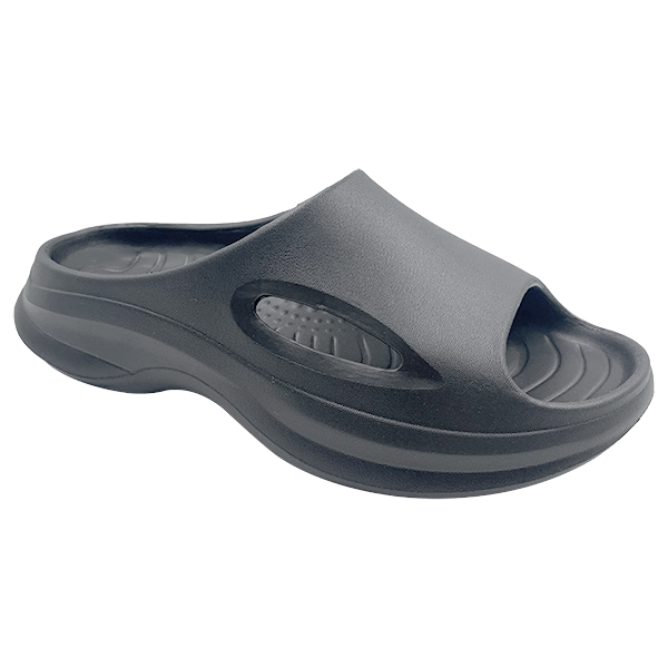 Men's trendy summer home slippers with anti slip thick bottom and EVA non smelly feet for wearing cool slippers outside