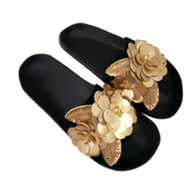 Women Slipper with Flower Sequin Decoration